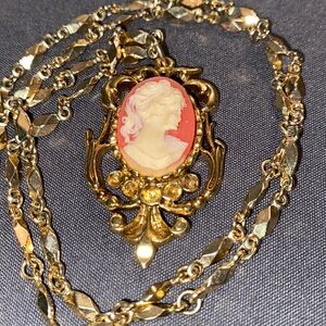 3/$30 Vintage Cameo Victorian Necklace